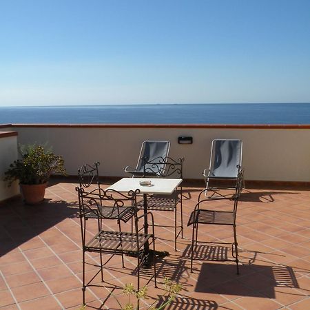 Hotel Terrazze Sul Mare Melito Di Porto Salvo Extérieur photo