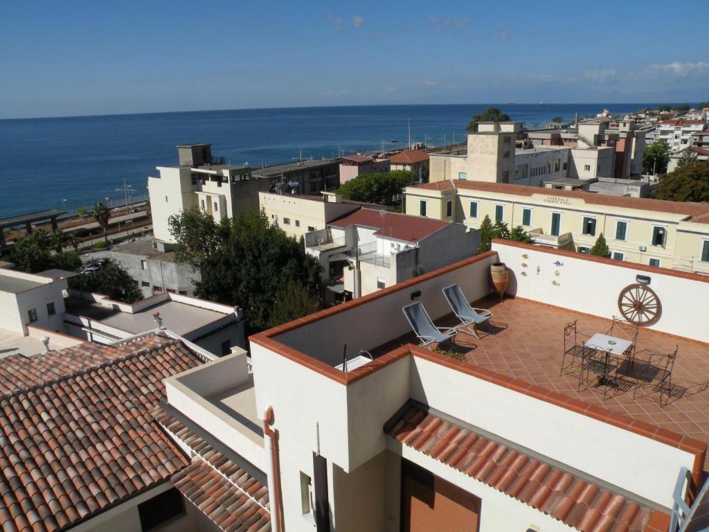 Hotel Terrazze Sul Mare Melito Di Porto Salvo Extérieur photo